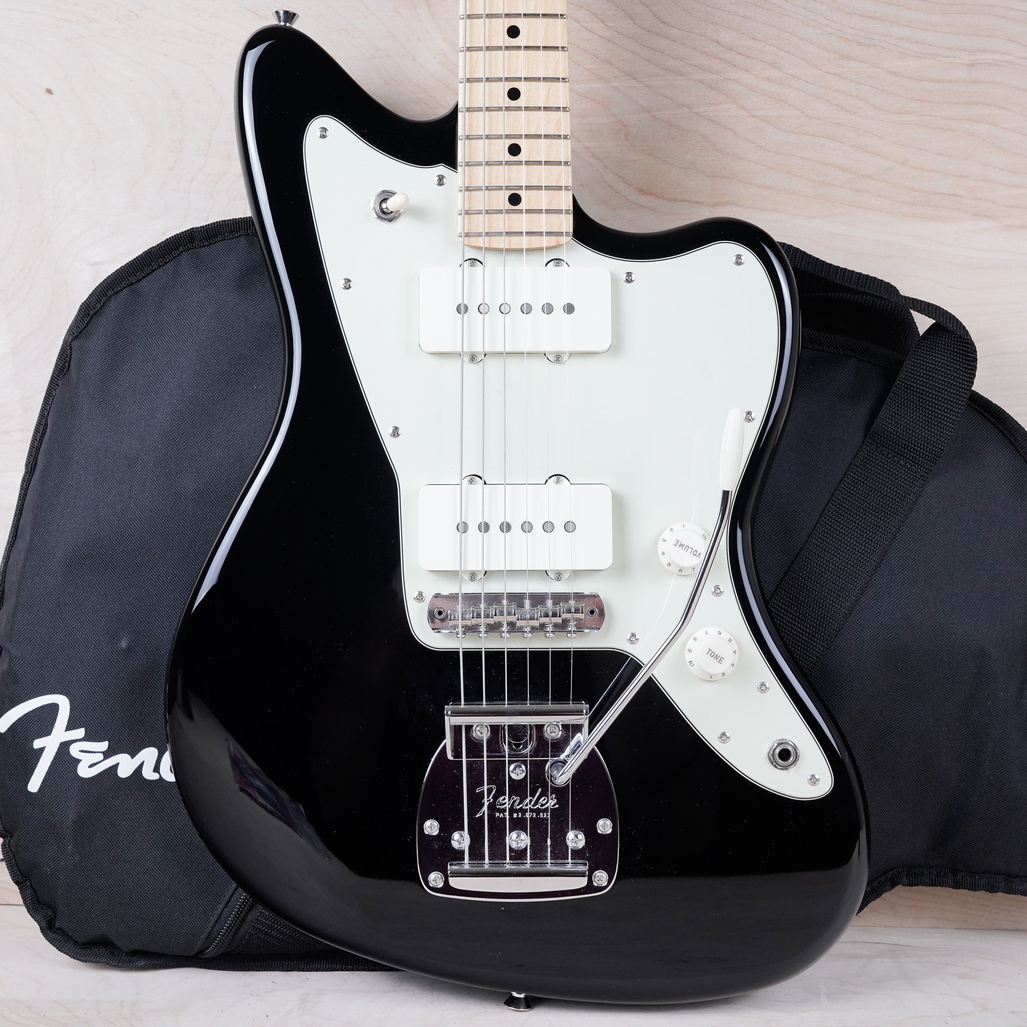 ギター Fender MIJ Limited Hybrid II Jazzmaster Fender Hybrid II Jazzmaster MIJ 2023 Black Made in Japan w/ Bag