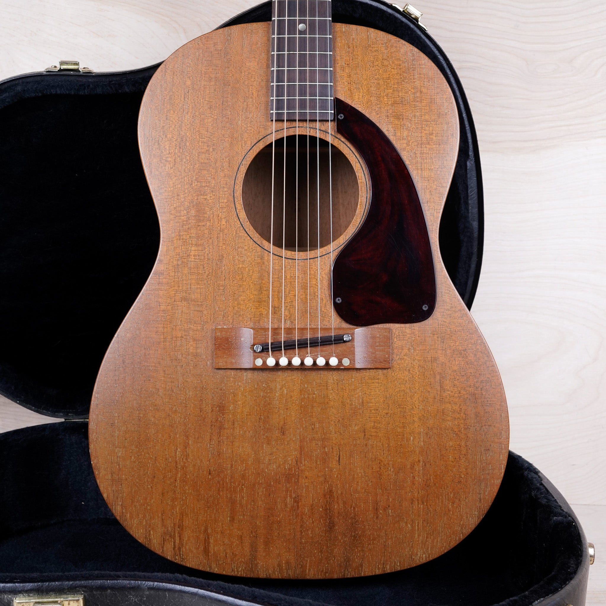 Gibson B-15 1968年製　専用ハードケース付き Gibson B-15 1968年製 専用ハードケース付き - メルカリ