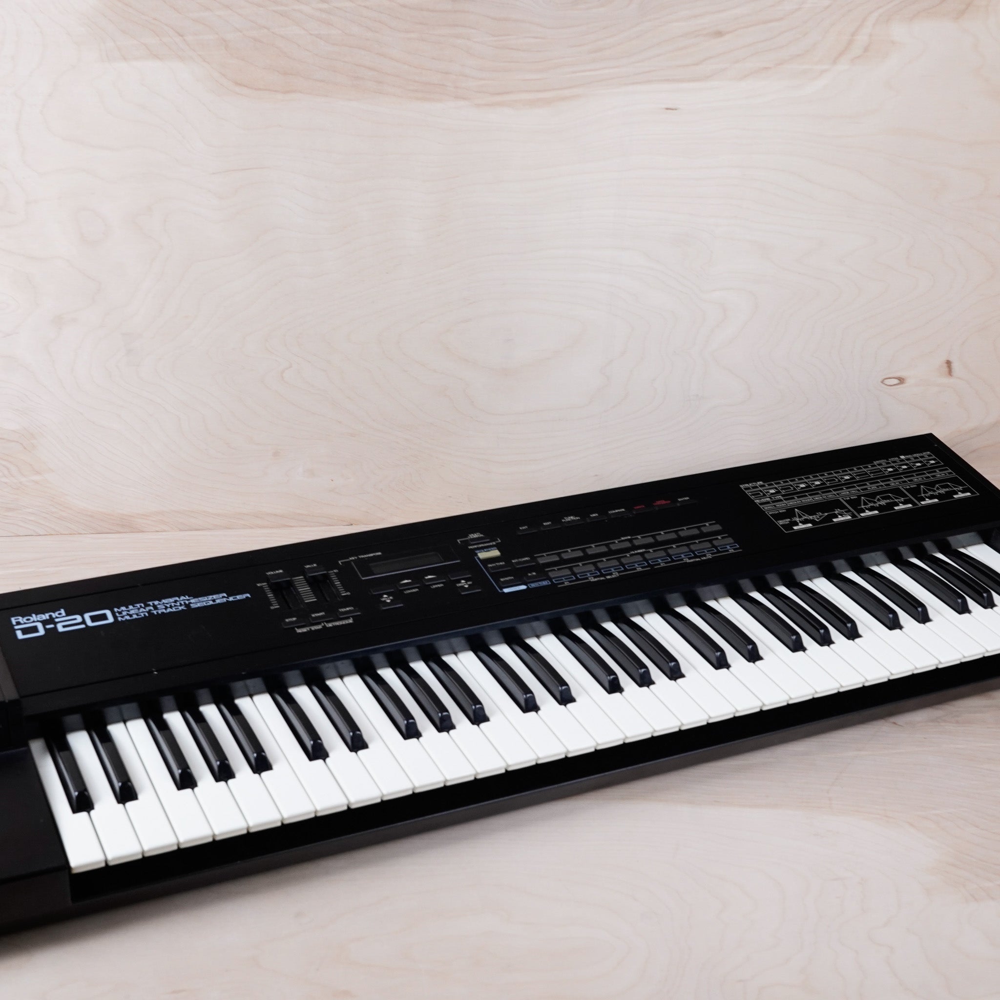 Roland D-20 61-Key Multi-Timbral Linear Synthesizer / Multitrack Sequencer  100V 1988 Made in Japan MIJ