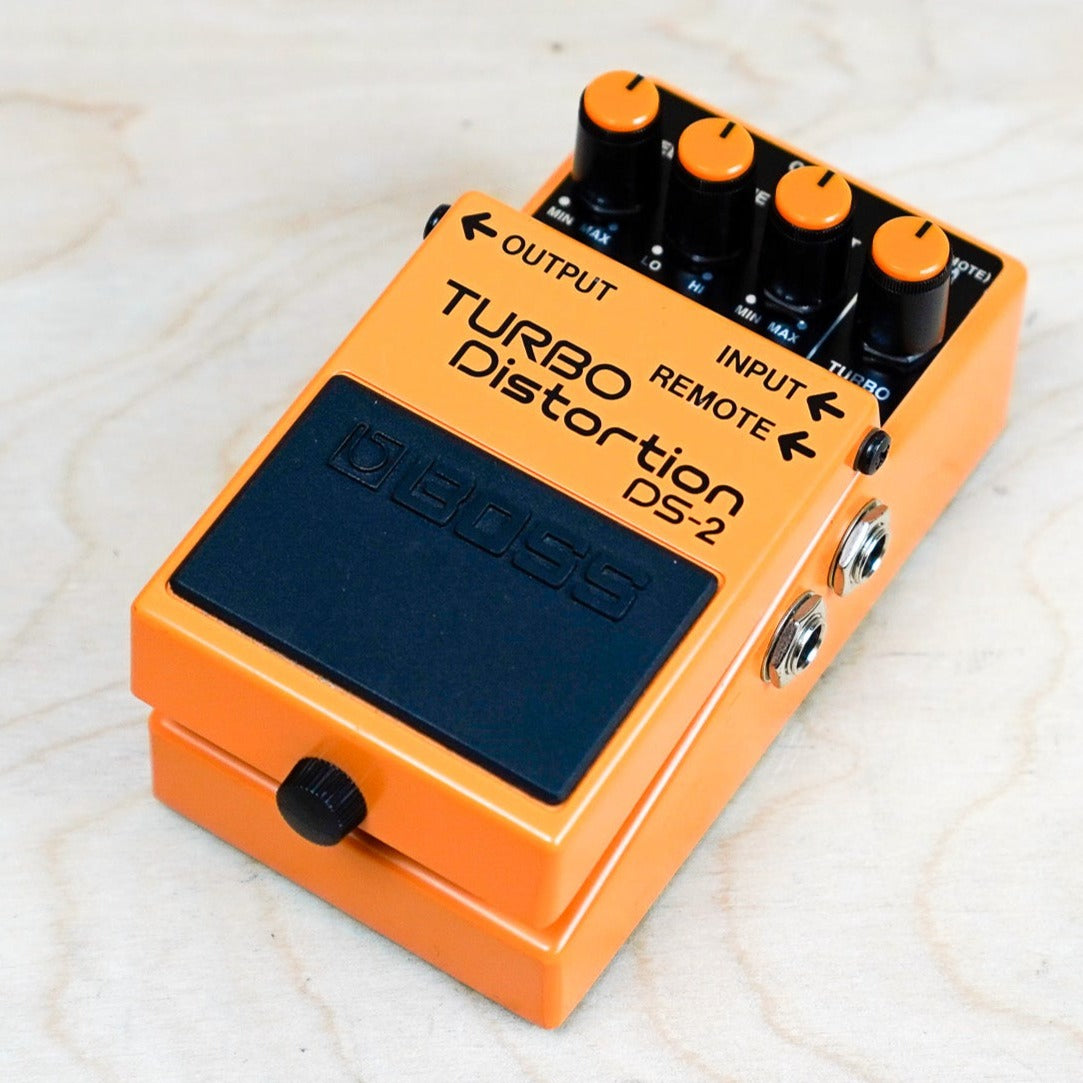 Boss DS-2 Turbo Distortion Pedal – A Flash Flood of Gear