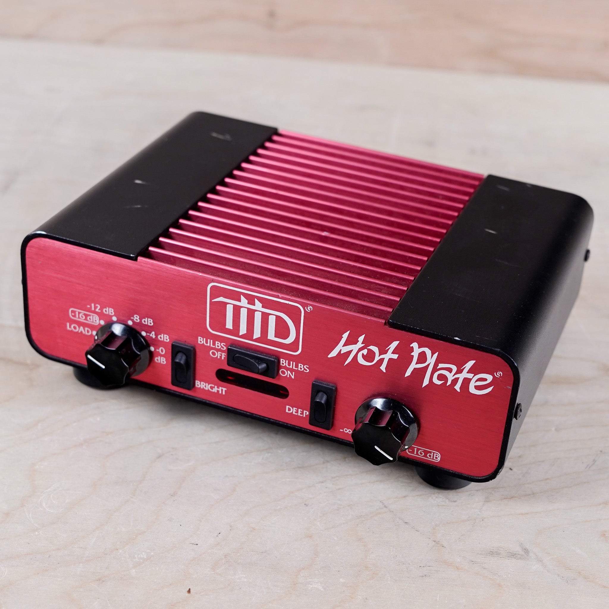 THD Hot Plate Power Attenuator 4 Ohm A Flash Flood of Gear