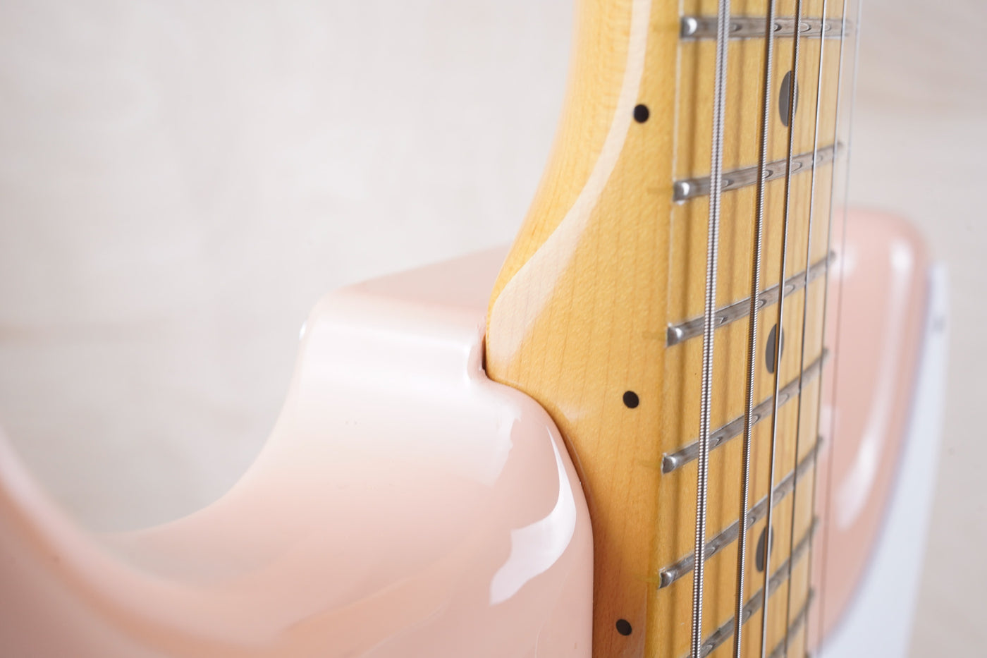 Fender Made In Japan Traditional '58 Stratocaster 2017 Flamingo Pink MIJ w/ Bag
