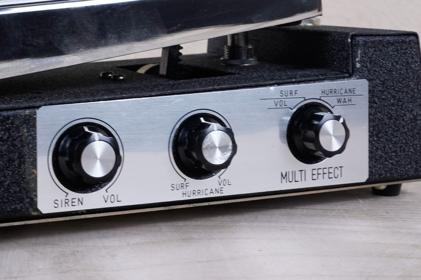 Shin-Ei Jax ME-7 Surf Wah Hurricane Siren Pedal 1970s Vintage Expression Made in Japan MIJ