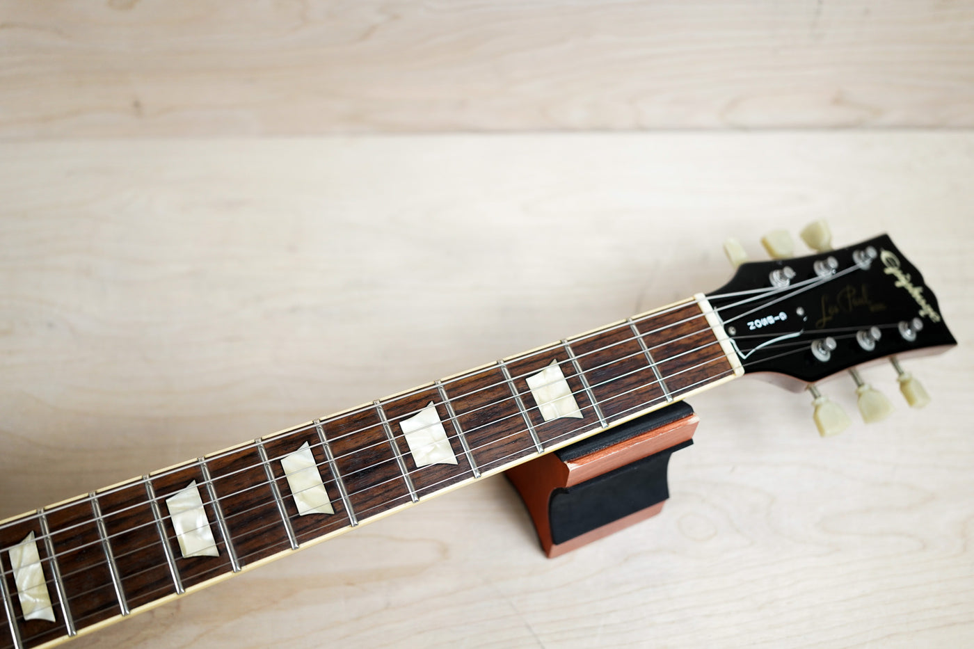Epiphone LPS-80 Les Paul Standard 1998 Goldtop with Open Book Headstock Pre-Elite/Elitist w/ Gibson Hardcase