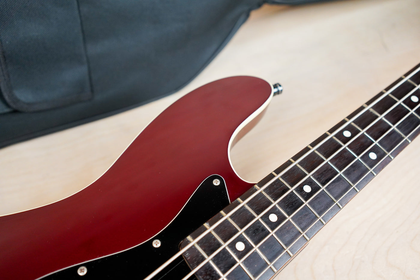 Fender Aerodyne II AJB-58 Jazz Bass MIJ 2008 Old Candy Apple Red w/ Bag