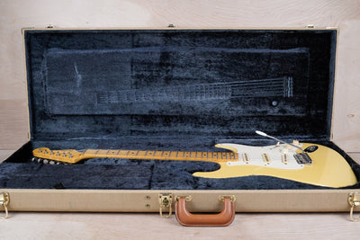 Fender Custom Edition ST57-140YM Yngwie Malmsteen Signature Stratocaster MIJ 1994 Pearl Yellow White Scalloped Japan Fujigen w/ OHSC