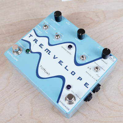 Pigtronix Tremvelope Envelope Modulated Tremolo