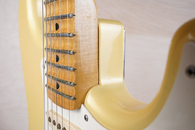 Fender Custom Edition ST57-140YM Yngwie Malmsteen Signature Stratocaster MIJ 1994 Pearl Yellow White Scalloped Japan Fujigen w/ OHSC