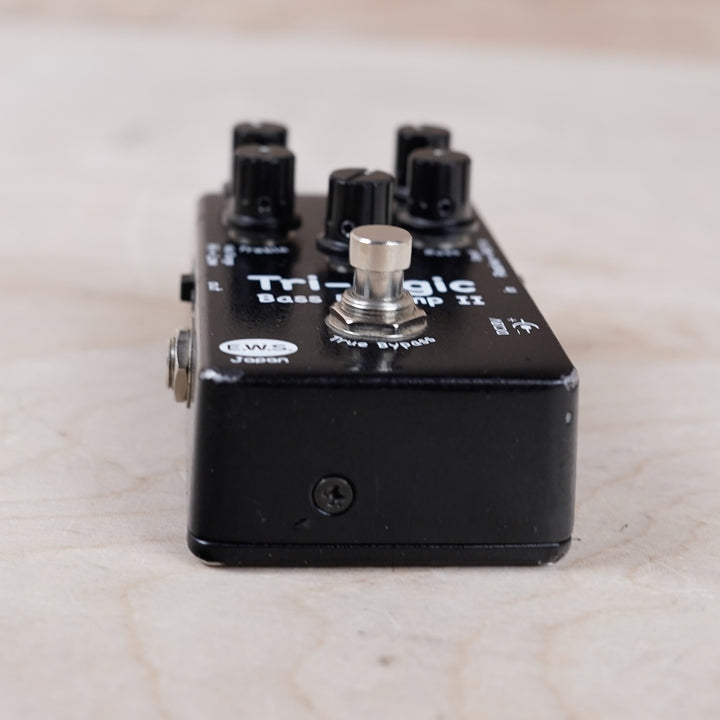 EWS Tri-Logic Bass Preamp II – A Flash Flood of Gear