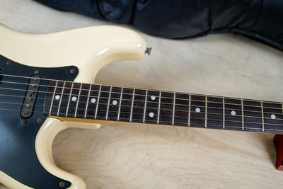 Greco Super Sound Brazen Picker Professional 1980 Vintage White w/ Bag