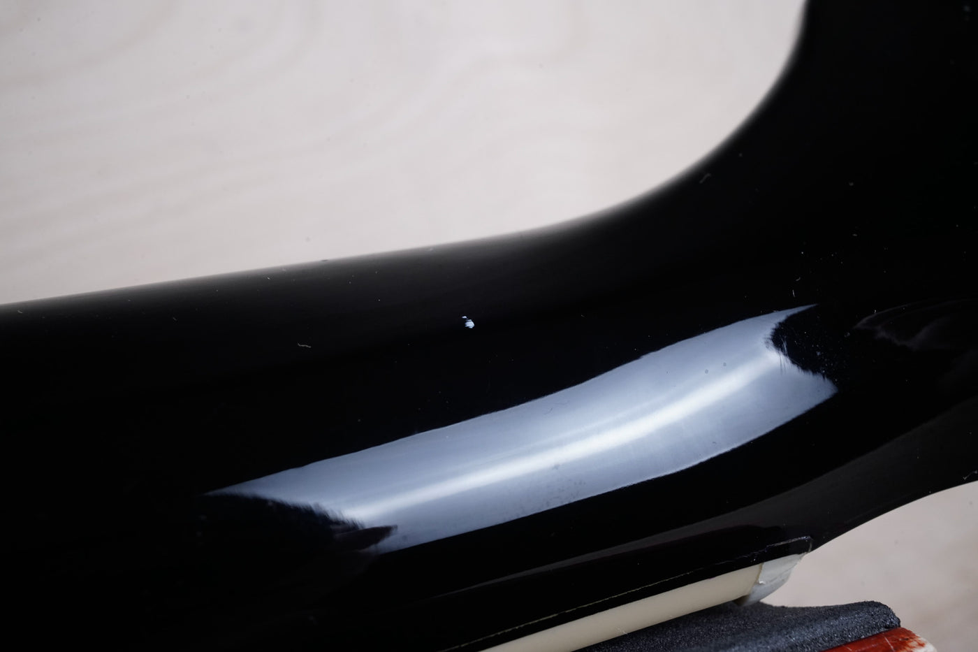 Gibson Les Paul Classic 2021 Ebony Burstbucker PAFs w/ Soft Case