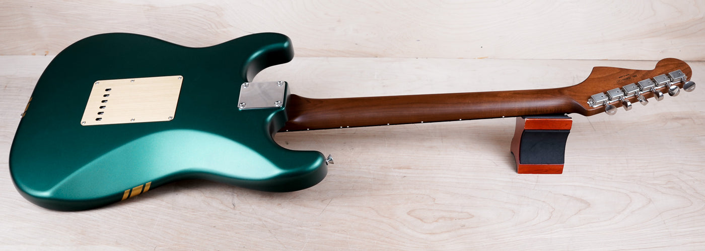 Fender FSR Traditional II '60s Stratocaster MIJ 2023 Sherwood Green Metallic w/ Gold Competition Stripe w/ Bag