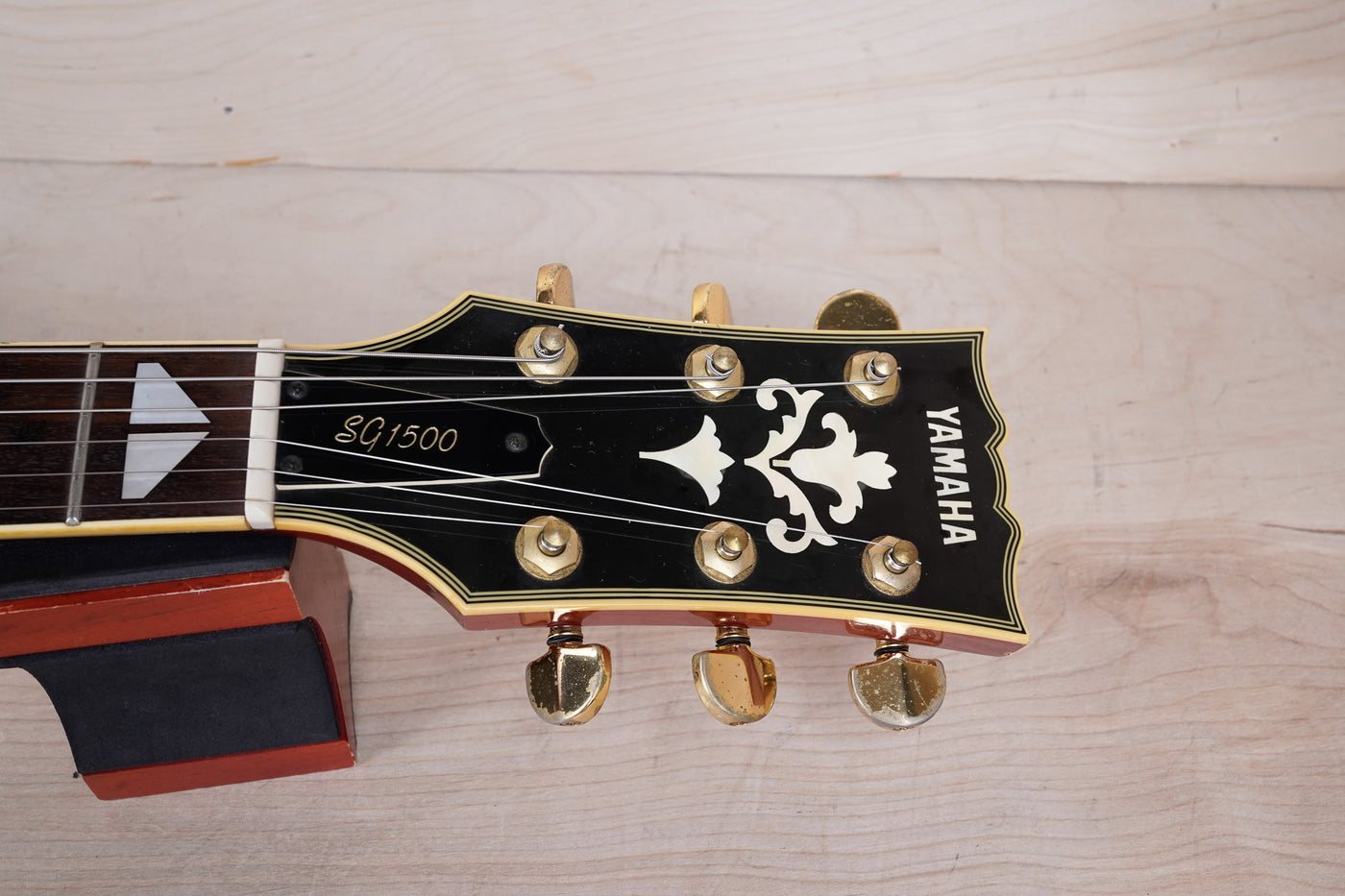 Yamaha SG-1500 MIJ 1982 Cherry Vintage Made in Japan w/ OHSC