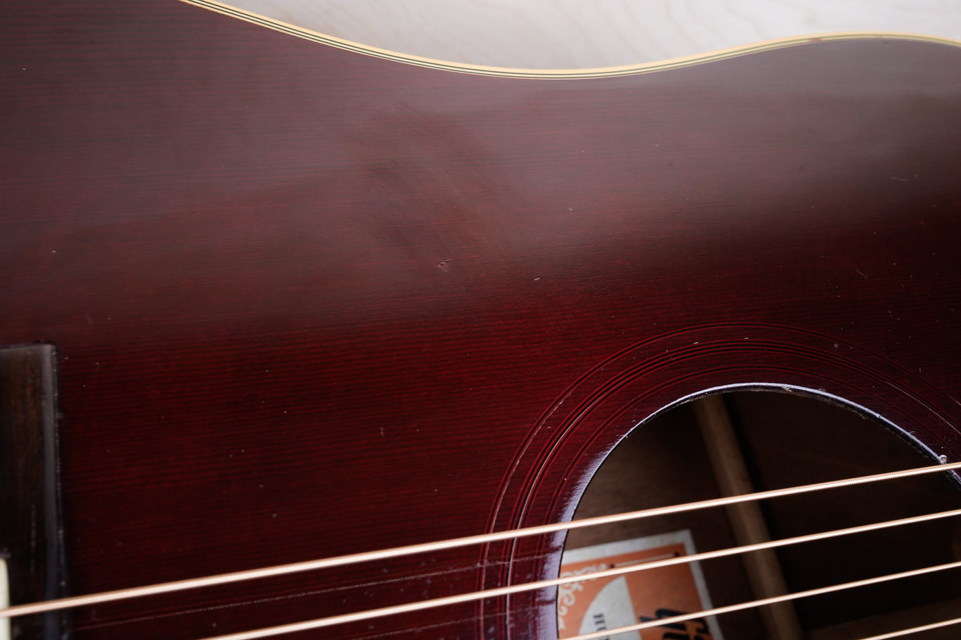 Gibson Hummingbird Custom 1977 Wine Red Vintage w/ OHSC