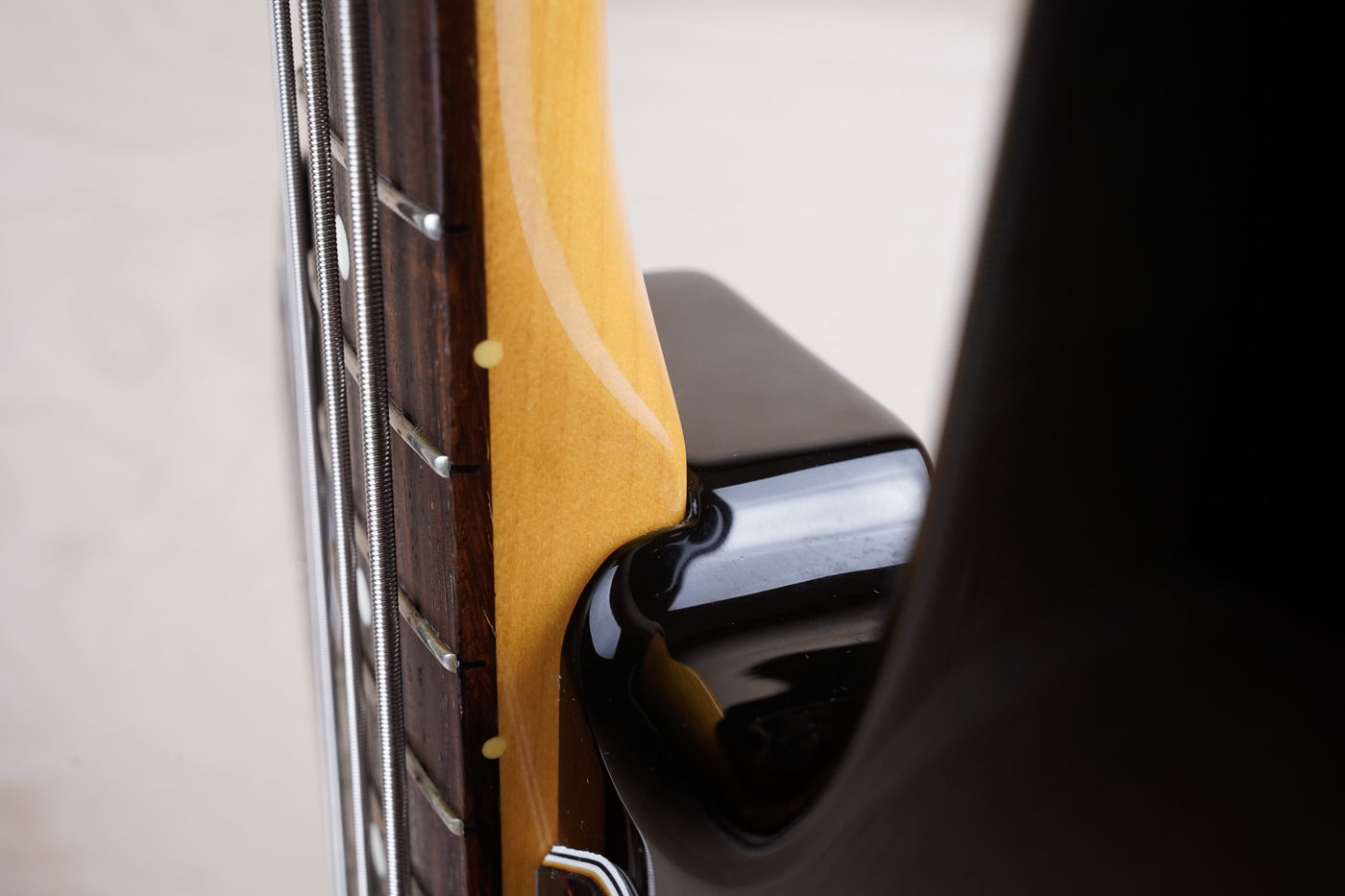 Fender Traditional '60s Precision Bass Left Handed MIJ 2017 Sunburst Japan w/ Bag