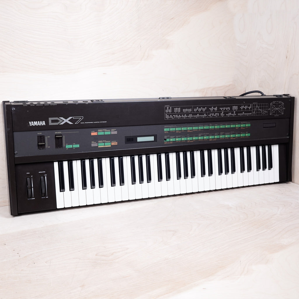 Yamaha DX7 Programmable Algorithm Synthesizer 1980s Brown Original