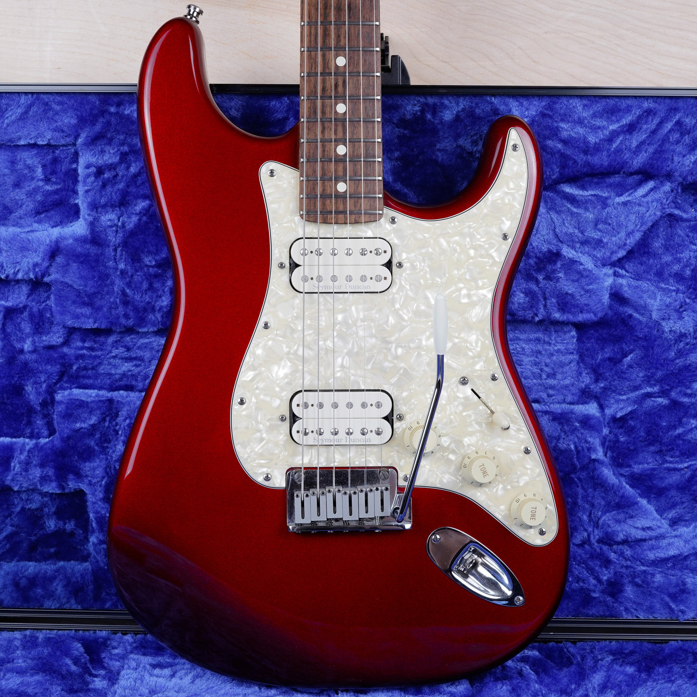 Fender Big Apple Stratocaster 1999 Candy Apple Red Seymour Duncan Pickups USA w/ Hard Case
