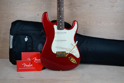 Fender Traditional '60s Stratocaster w/ Gold Hardware MIJ 2017 Candy Apple Red w/ Bag