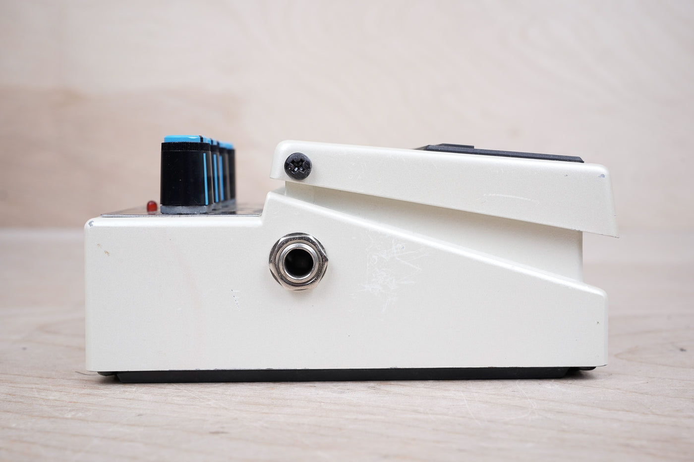 Boss DD-3 Digital Delay Pedal White