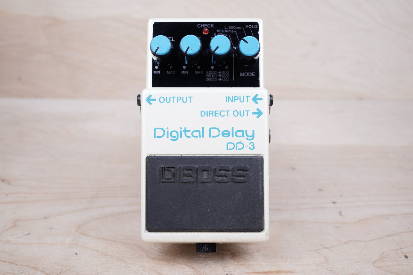 Boss DD-3 Digital Delay Pedal White