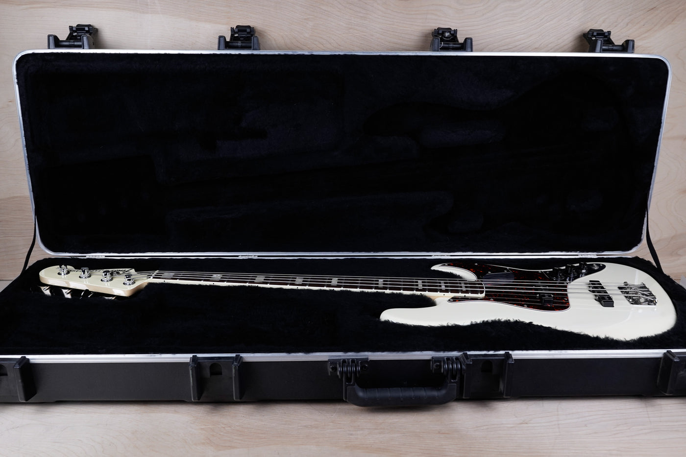 Fender FSR American Vintage '70s Jazz Bass 2003 Olympic White USA AVRI w/ Hard Case
