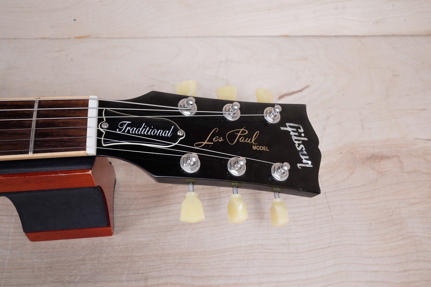 Gibson Les Paul Traditional with Bigsby 2011 Ebony w/ OHSC