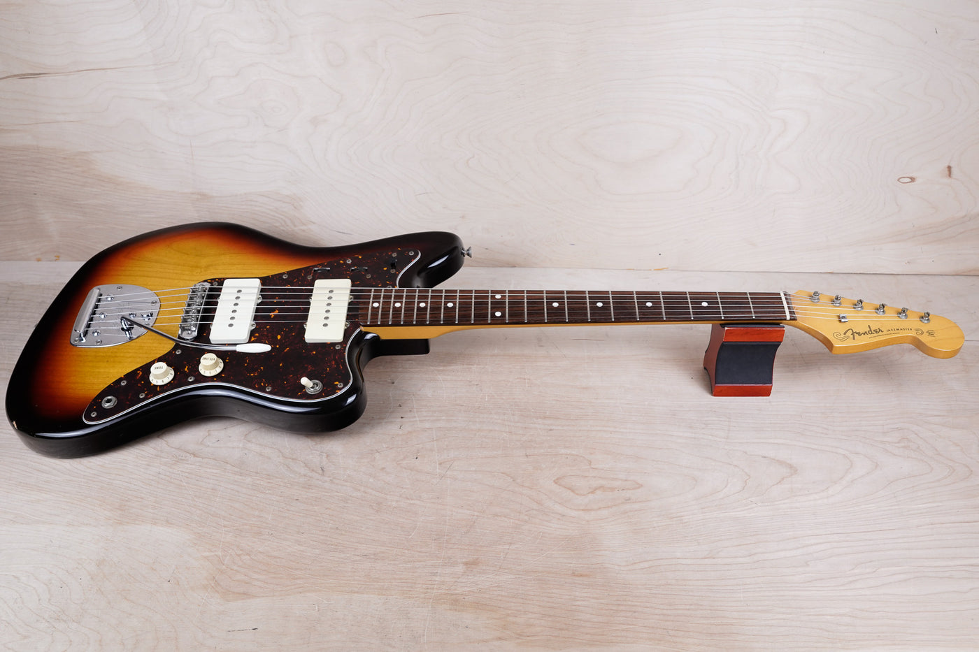 Fender JM-66 Jazzmaster Reissue CIJ 2004 Sunburst Crafted in Japan w/ G&G Hard Case
