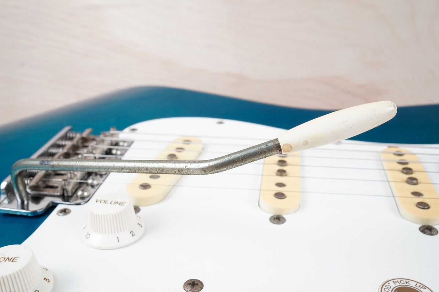 Squier CST-55 JV Stratocaster '72 Reissue MIJ 1983 Lake Placid Blue Vintage Fender Japan w/ Bag