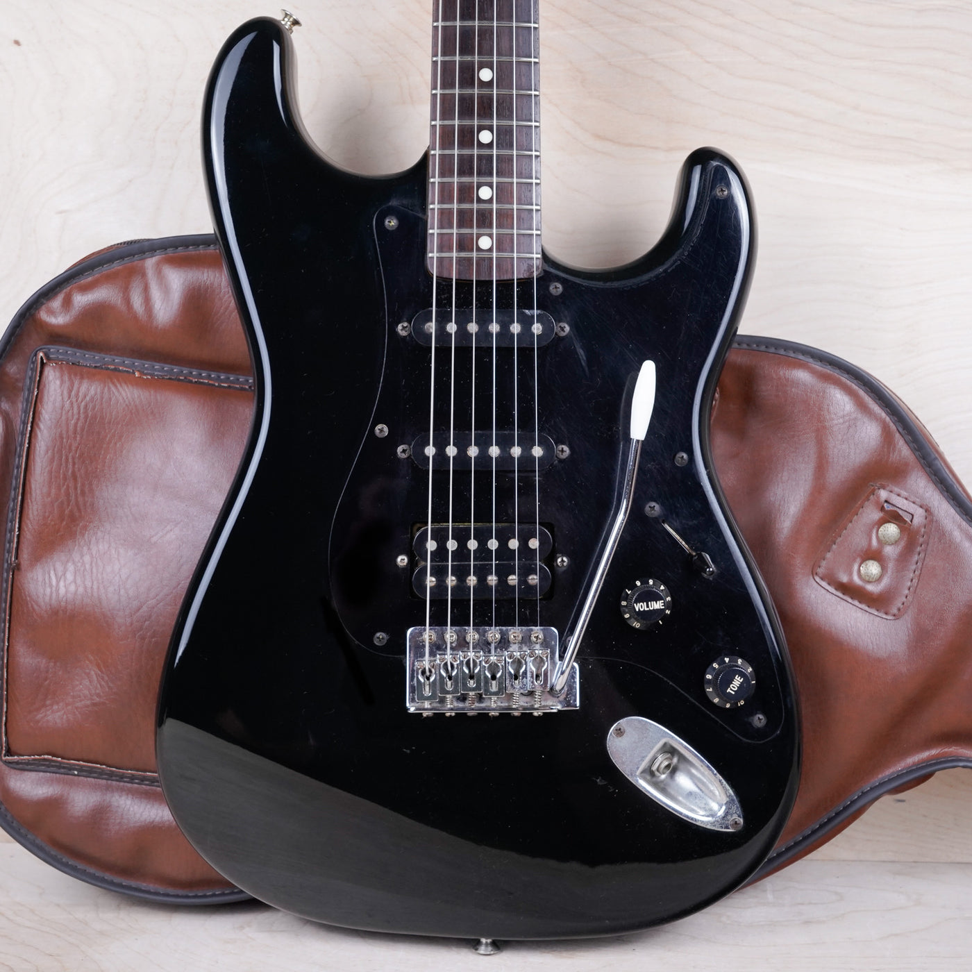 Fender Boxer Series ST-456 Stratocaster MIJ 1984 Black Japan Vintage w/ Bag