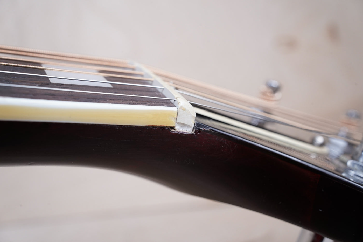 Gibson Hummingbird 1976 Cherry Sunburst Vintage w/ Hard Case