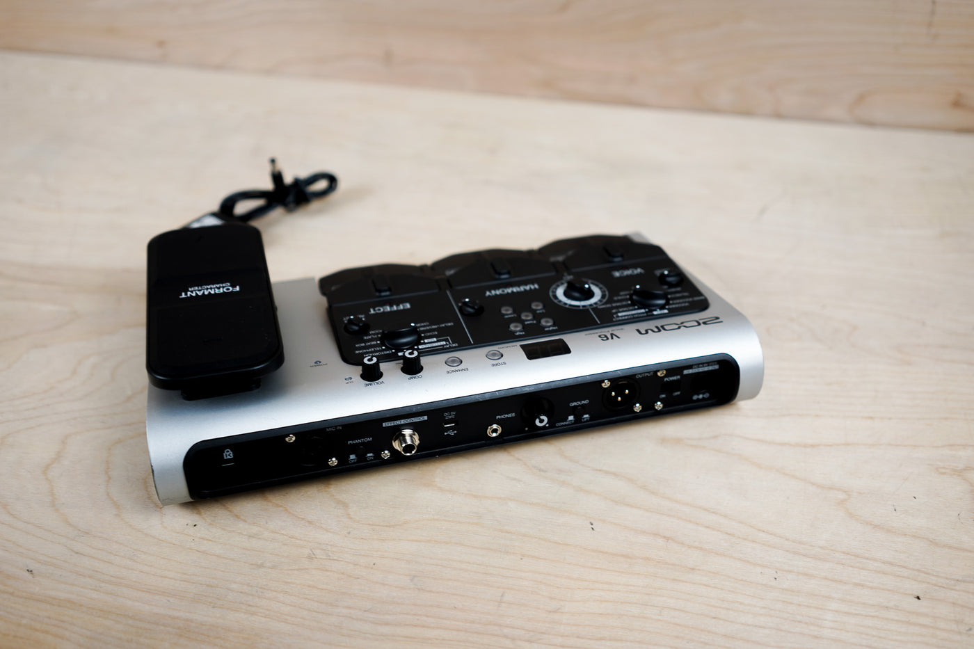 Zoom V6 Vocal Processor Silver