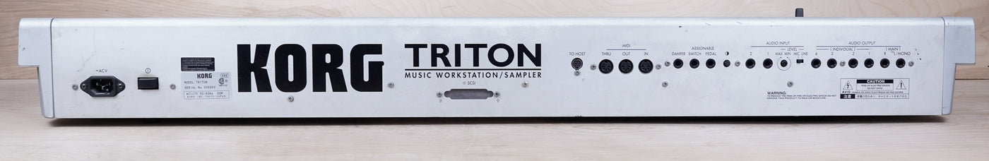 Korg Triton 61-Key 62-Voice Polyphonic Workstation Keyboard Silver w/ Power Cable