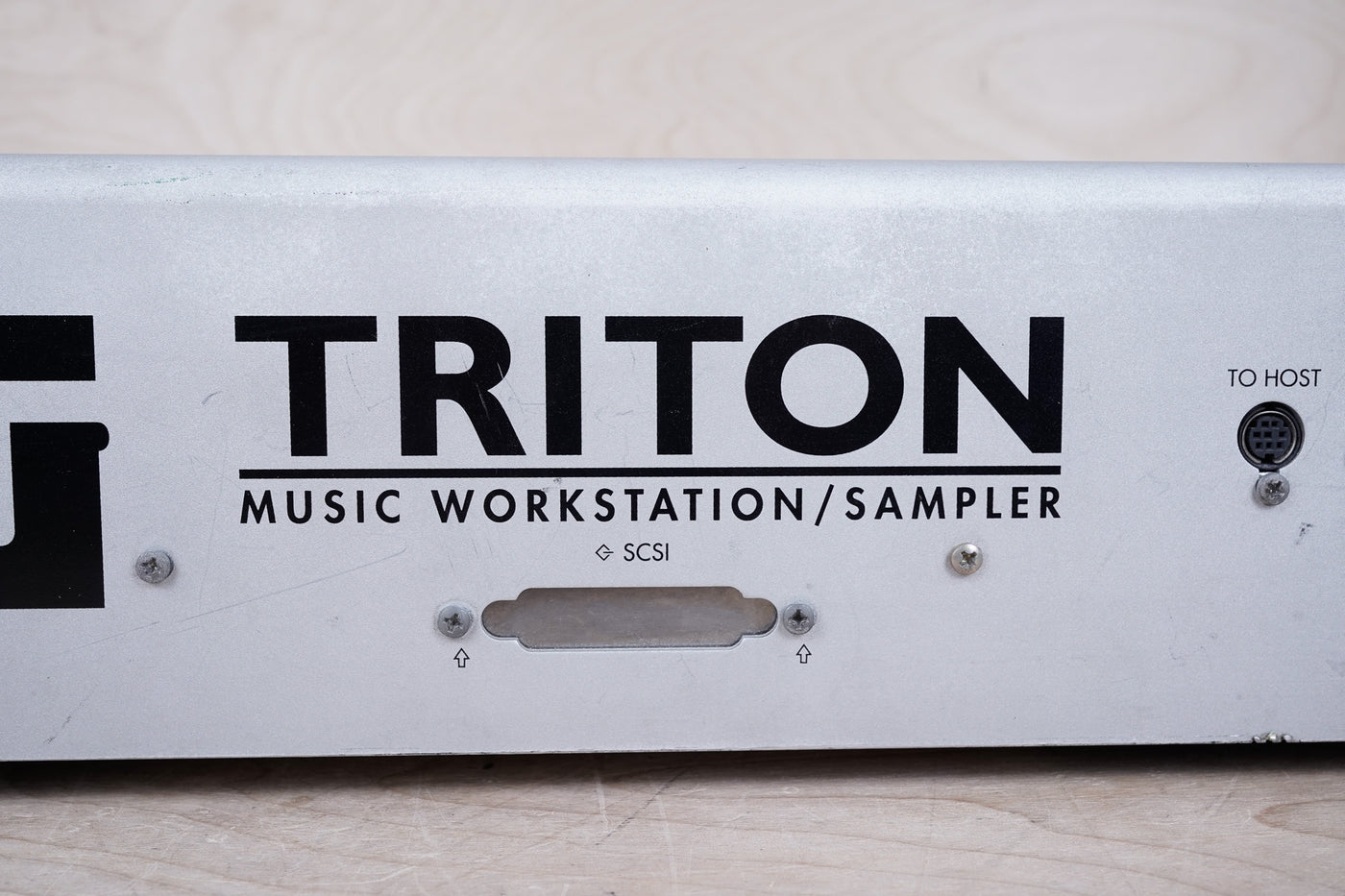 Korg Triton 61-Key 62-Voice Polyphonic Workstation Keyboard Silver w/ Power Cable