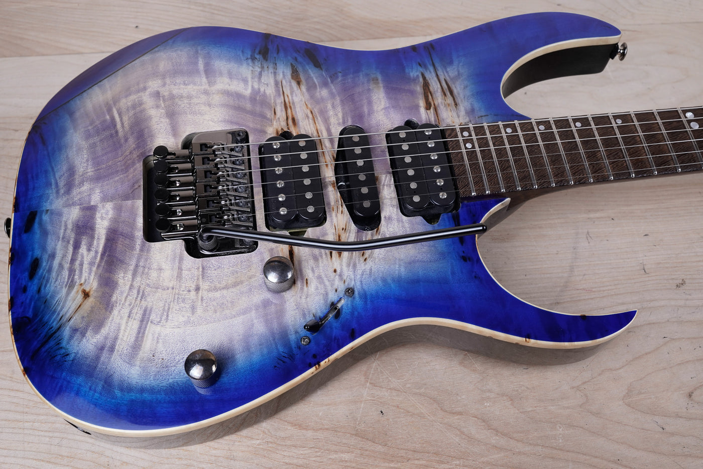 Ibanez RG1070PBZ Premium 2017 Cerulean Blue Burst w/ Hard Case