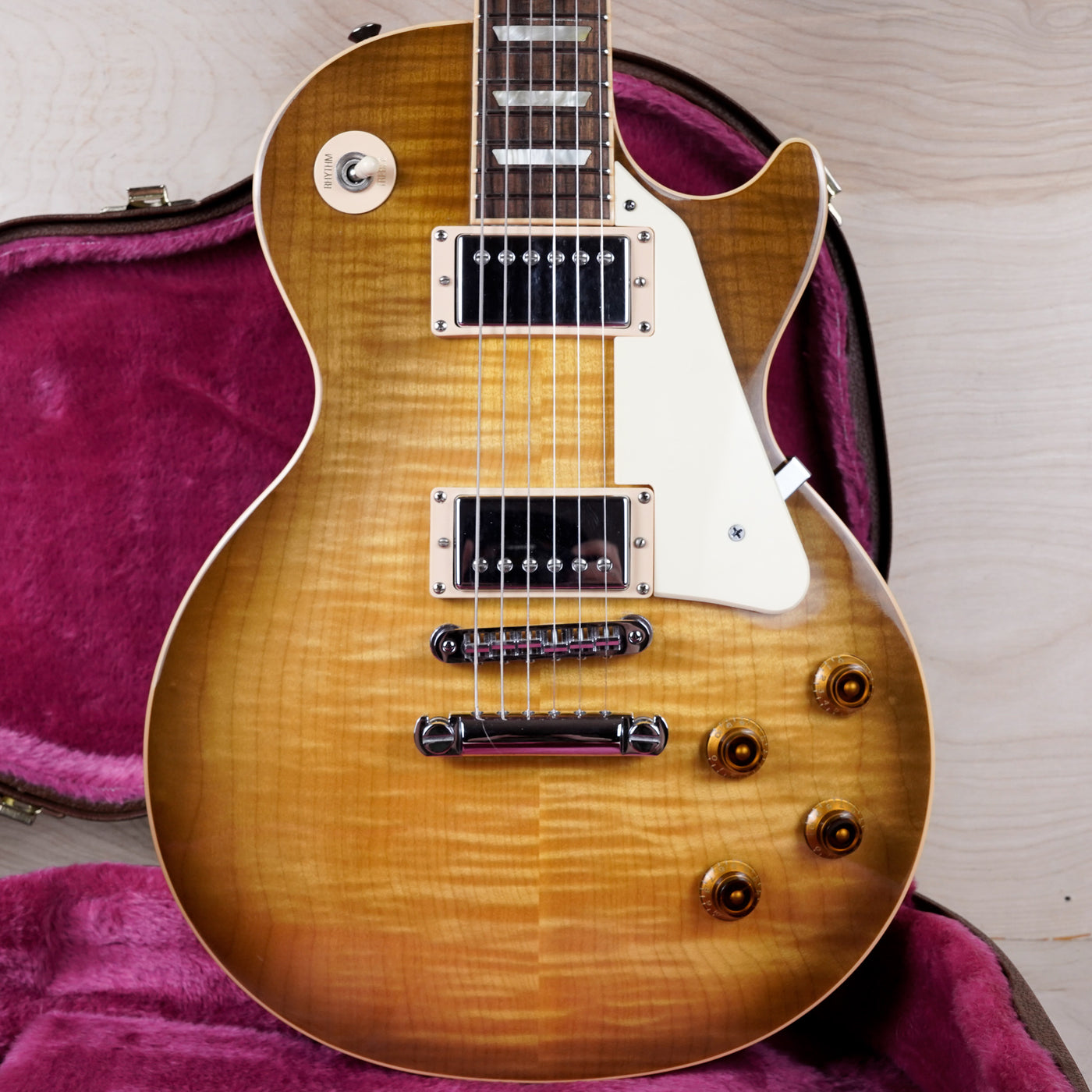 Gibson Les Paul Standard Premium Plus AAA Top 2008 Honey Burst w/ OHSC