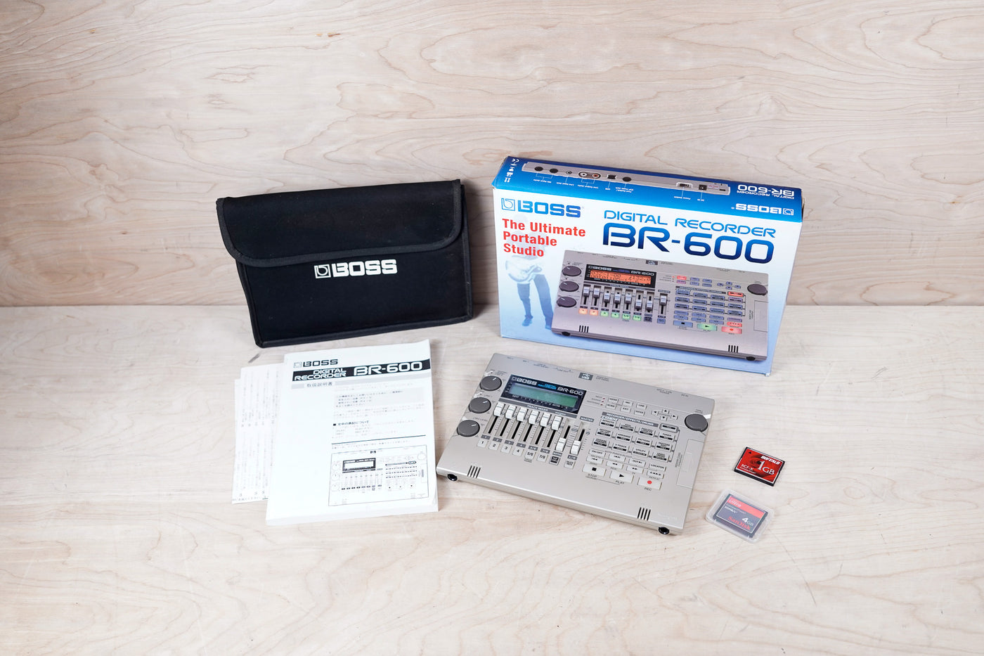 Boss BR-600 Recorder in Box w/ Carry Bag, Memory Cards