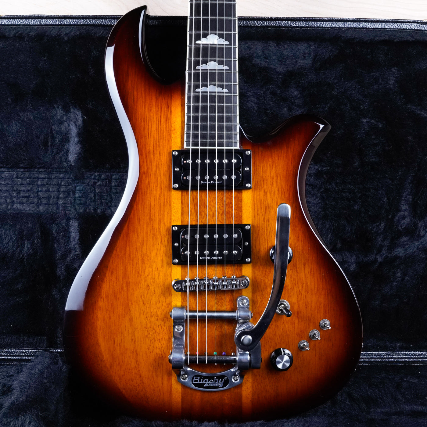 BC Rich Neil Geraldo Signature Eagle 2011 Sunburst w/ OHSC