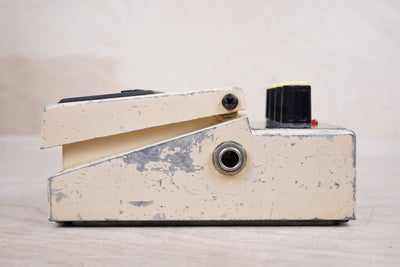 Boss AW-2 Auto Wah (Silver Label) 1995 Yellow MIT