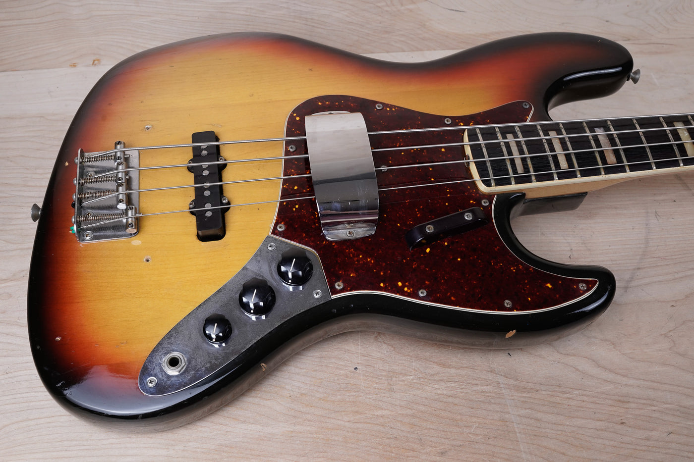 Fender Jazz Bass 1970 Sunburst Vintage w/ OHSC