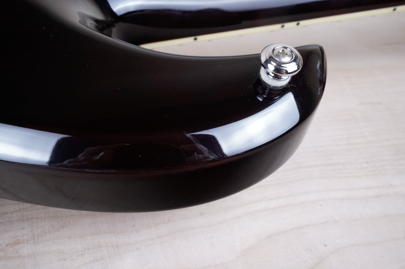 BC Rich Neil Geraldo Signature Eagle 2011 Sunburst w/ OHSC