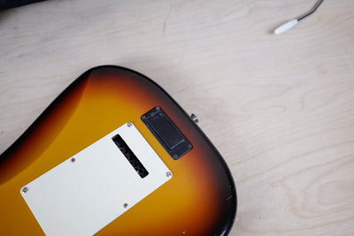 Fender ST-Champ Mini Stratocaster with Built In Speaker CIJ 1997 Sunburst w/ Bag