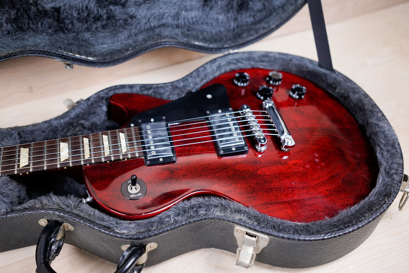 Gibson Les Paul Studio 2005 Wine Red Yamano w/ OHSC