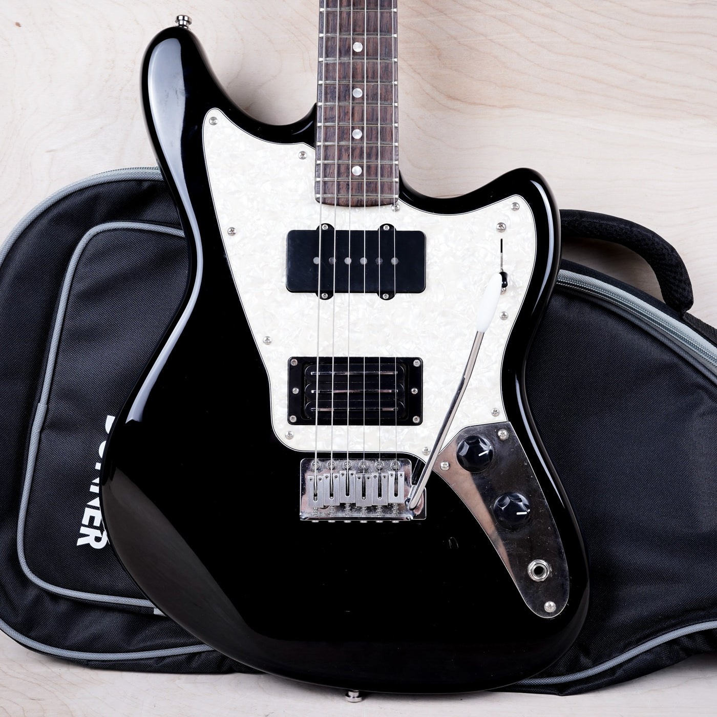 Fender Modern Player Marauder 2012 Black w/ Bag