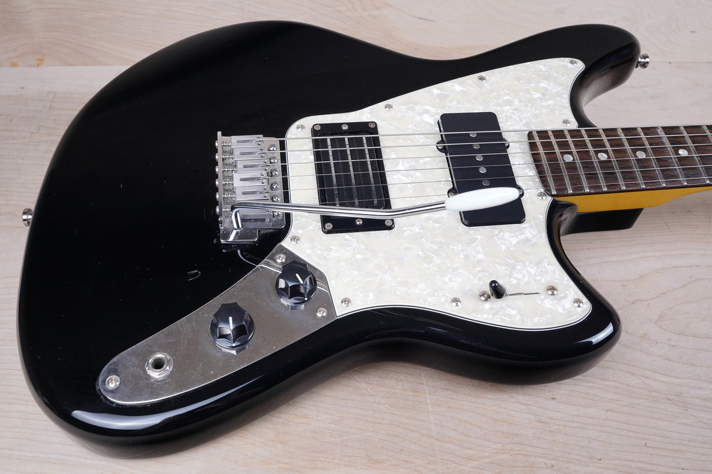 Fender Modern Player Marauder 2012 Black w/ Bag