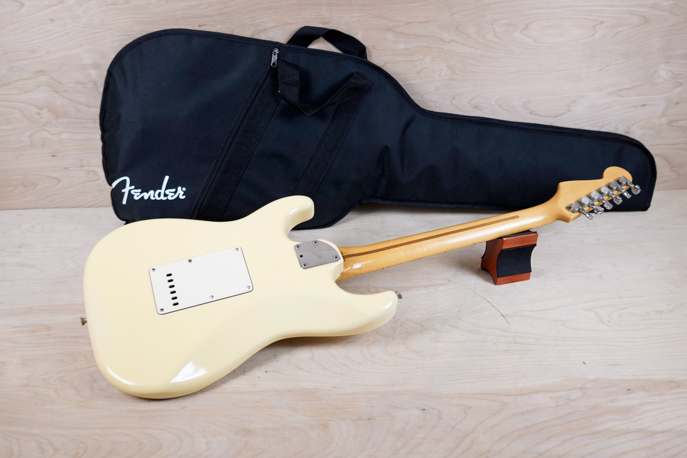 Fender STM-75DM MIJ 1988 Vintage White Medium Scale Stratocaster Made in Japan w/ Bag