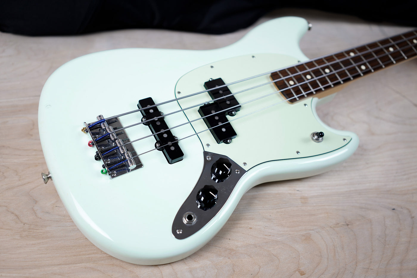 Fender Offset Series Player Mustang Bass PJ MIM 2016 Sonic Blue Rosewood Fretboard w/ Bag