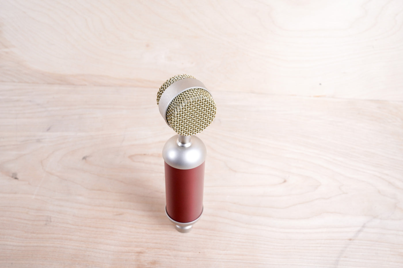 Blue Spark SL Red Condenser Microphone in Wood Box