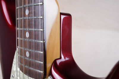 Fender MG73-CO MH Competition Mustang Reissue CIJ 2004 Old Candy Apple Red Matching Headsttock w/ Bag