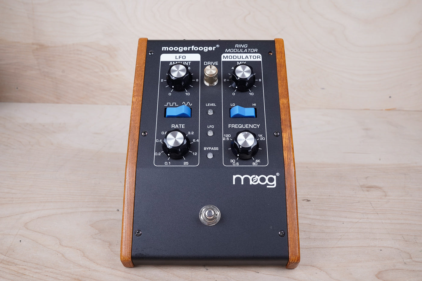 Moog MF-102 Moogerfooger Ring Modulator Black Made in the United States in Box