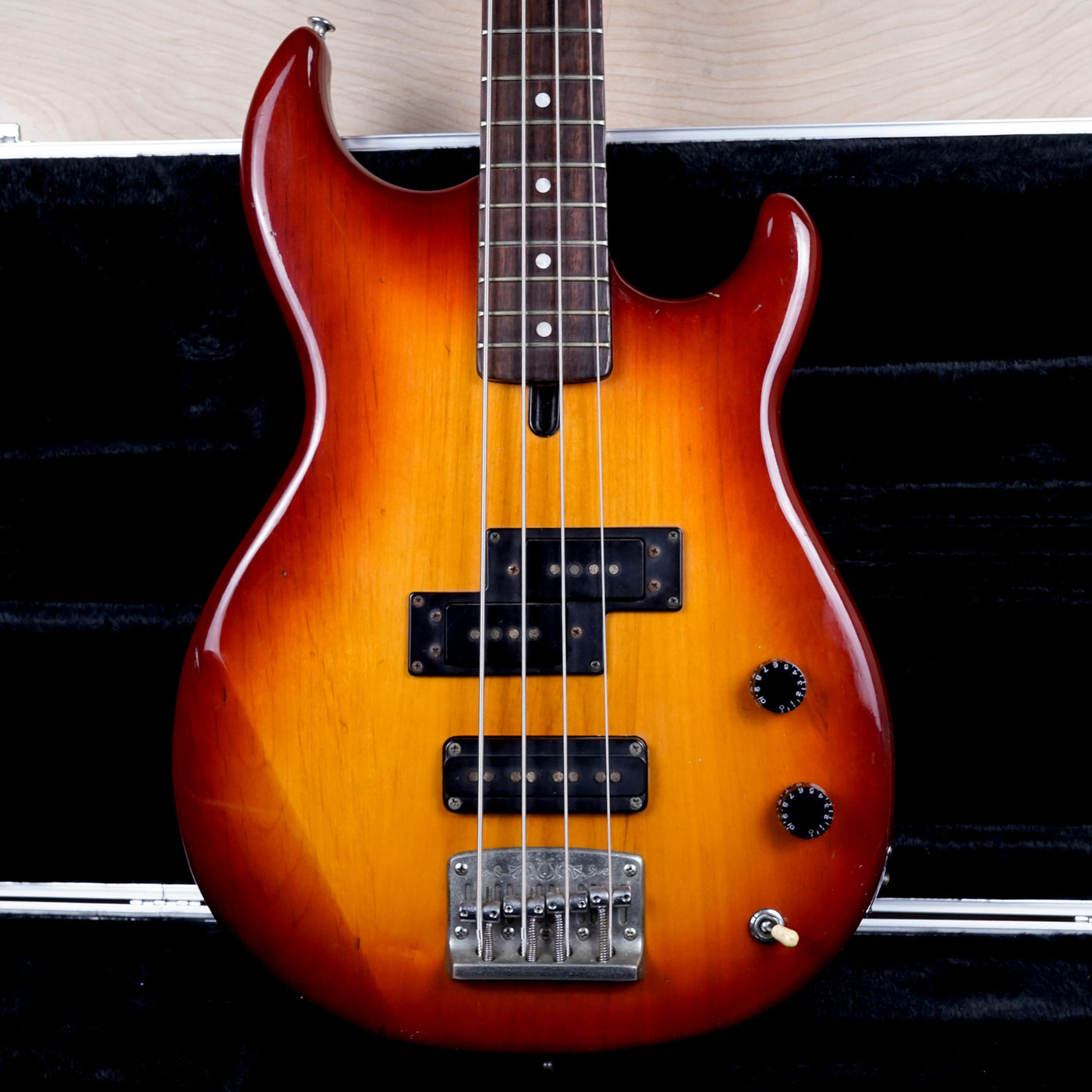 Yamaha Broad Bass BBVII MIJ 1982 Sunburst Vintage Made in Japan w/ Hard Case